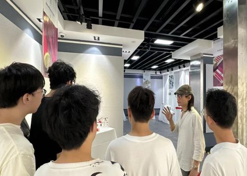 艺术学院举办徽州竹雕传承及衍生品创作展