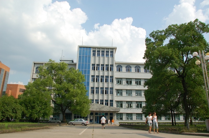 景德镇陶瓷大学科技艺术学院校园风景(136760)